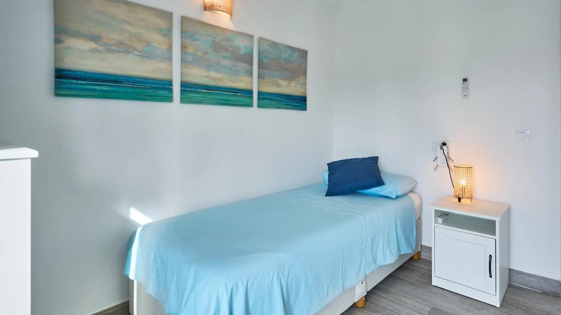 Villa Guadi Portopetro 0*,  España